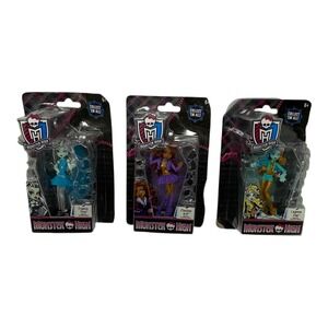 (3 Pack) Monster High Mini Figures Collectible Dolls rankie Clawdeen Lagoona
